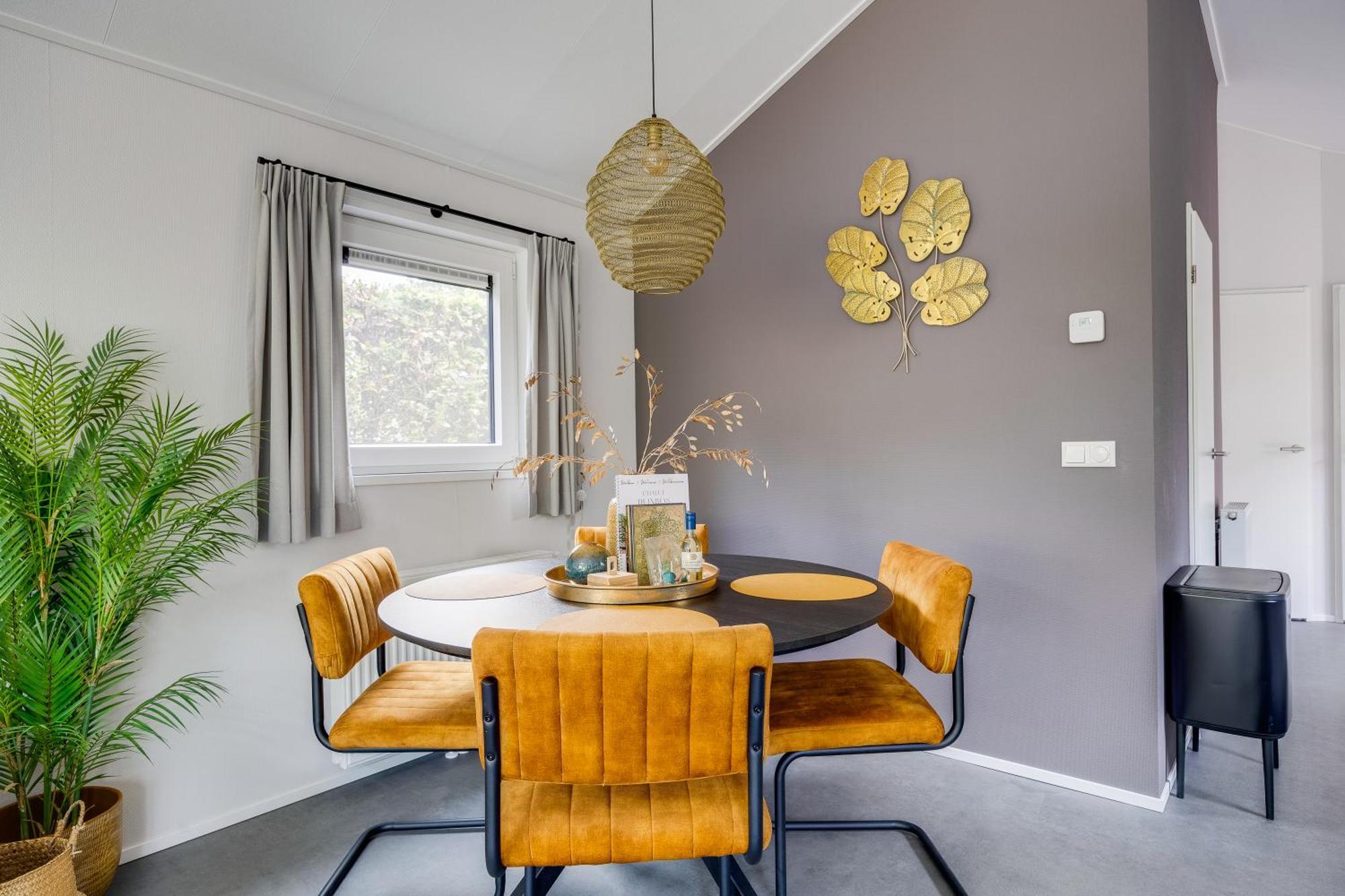 Modern Ingericht Chalet Op Groen Park Op De Veluwe Эпе Экстерьер фото
