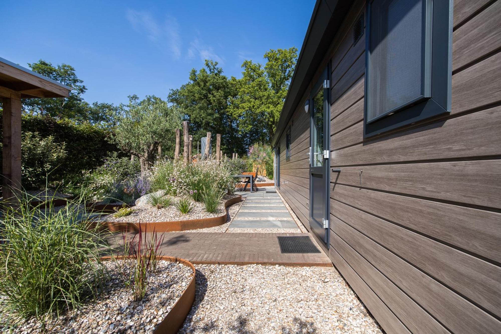 Modern Ingericht Chalet Op Groen Park Op De Veluwe Эпе Экстерьер фото