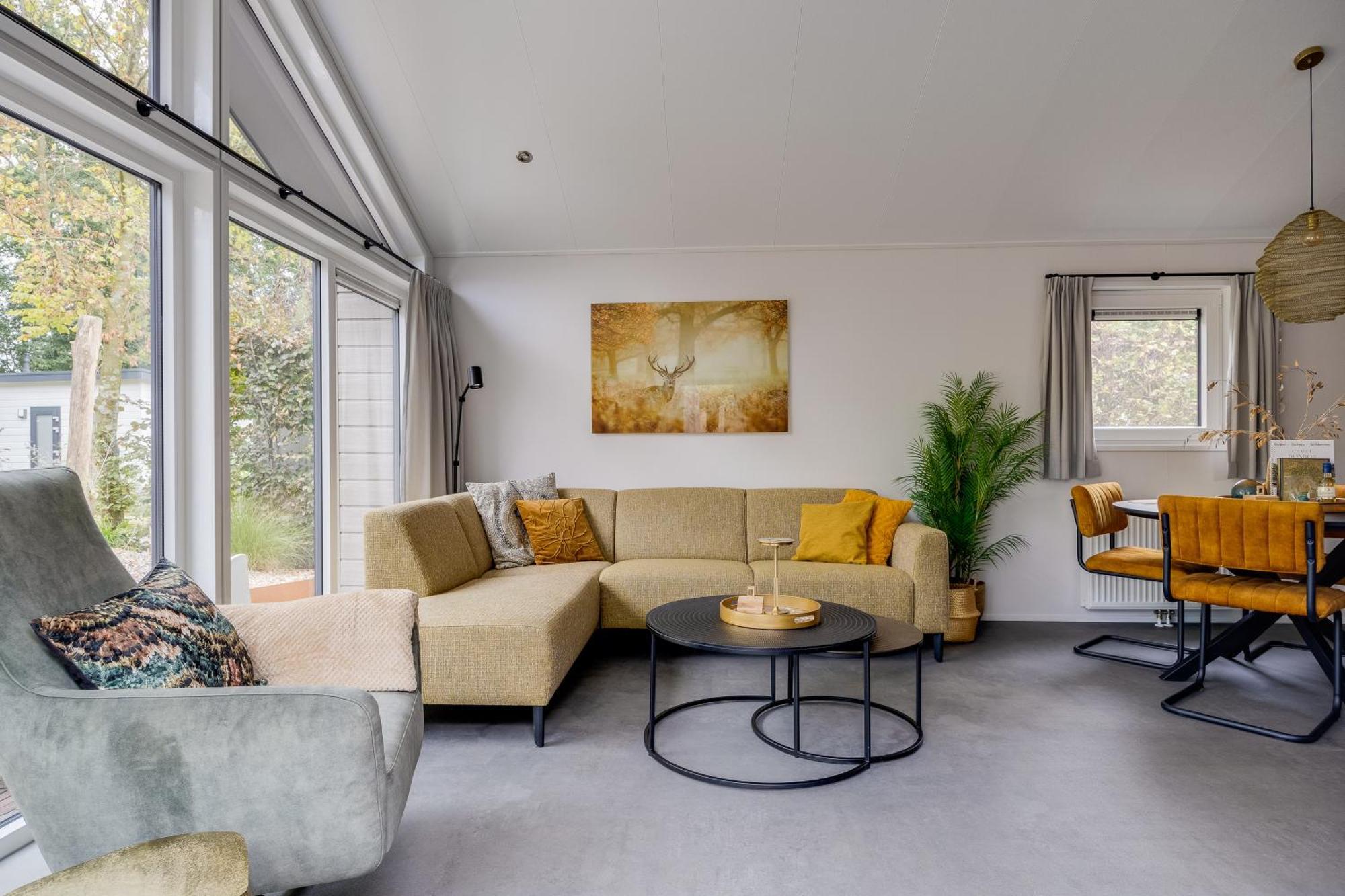 Modern Ingericht Chalet Op Groen Park Op De Veluwe Эпе Экстерьер фото